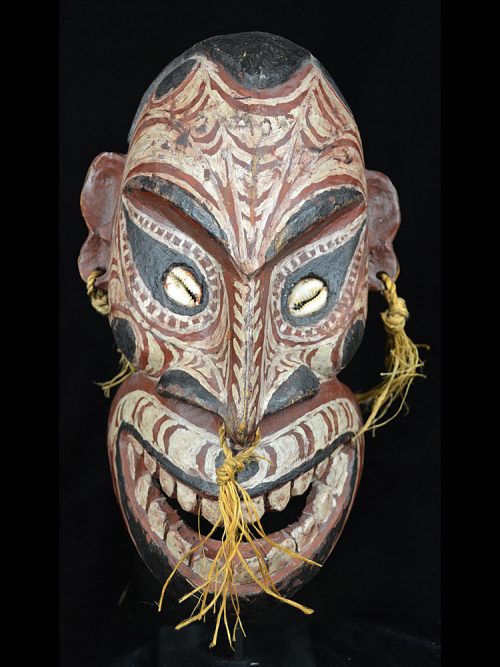 Headhunter Trophy Skull Carving, Tambunum Village, New Guinea-25-13